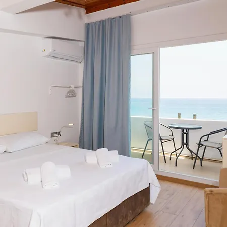 Hotel Azure Bay Agia Varvara