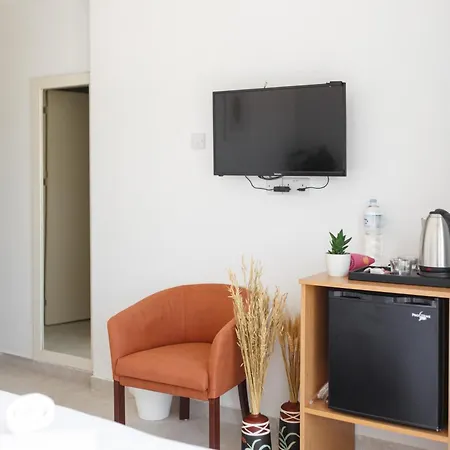 Hotel Azure Bay