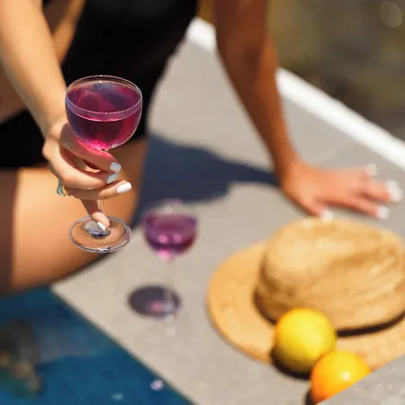 Azure Bay Hotel Ayvaryara