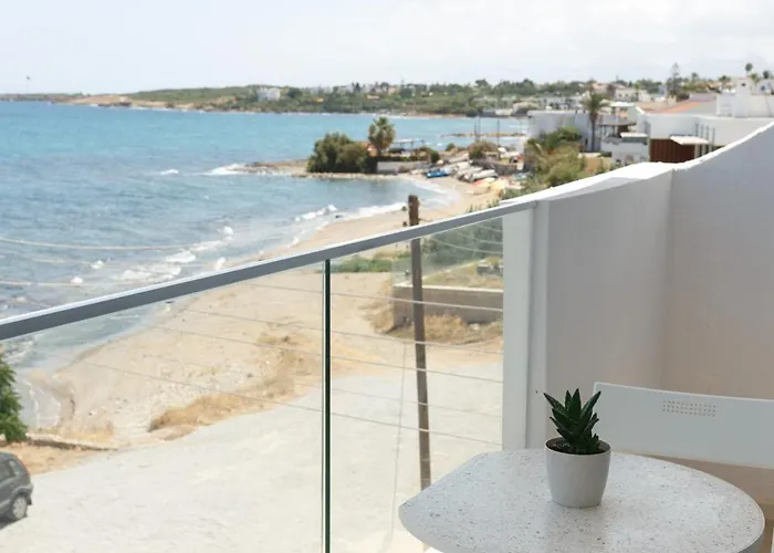 Azure Bay Ξενοδοχείο Ayvaryara