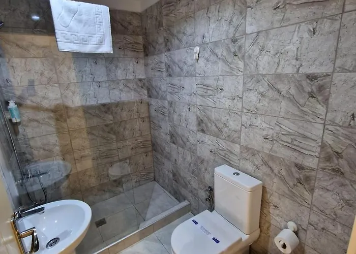 Hotel Azure Bay Ayvaryara