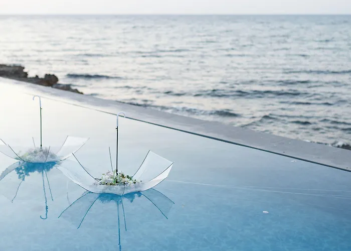 Azure Bay Ξενοδοχείο Ayvaryara