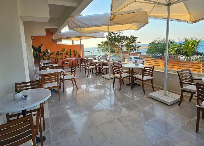 Ξενοδοχείο Azure Bay Ayvaryara